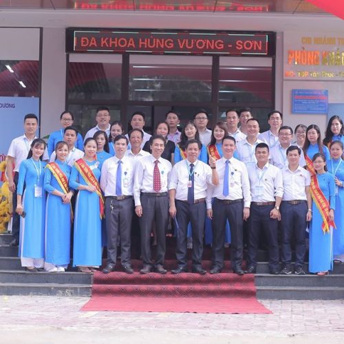 khai-truong-phong-kham-son-duong2